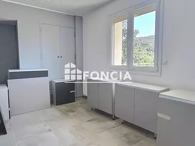 Maison, 177 m²
