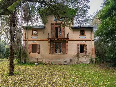 Maison, 254 m²