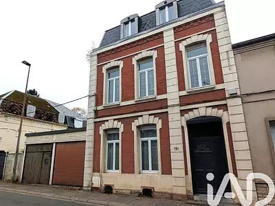 Maison, 213 m²
