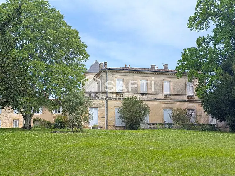 Appartement, 300 m²