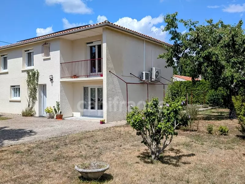 Maison, 140 m²