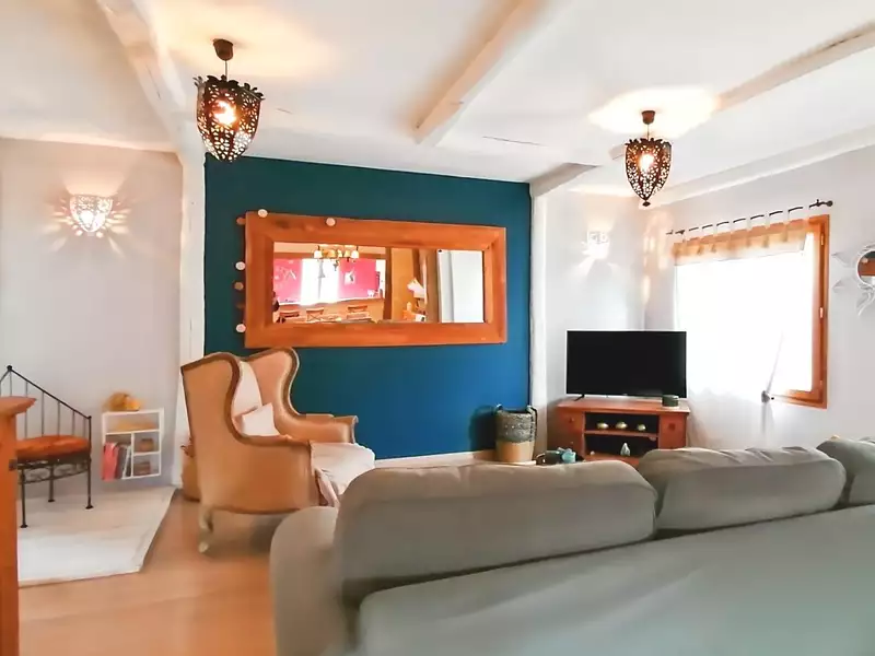 Maison, 208 m²