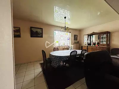 Maison, 200 m²