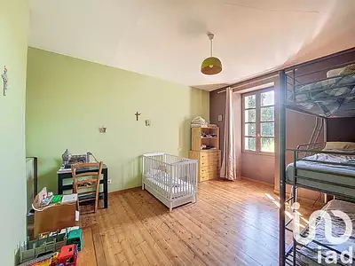 Maison, 250 m²