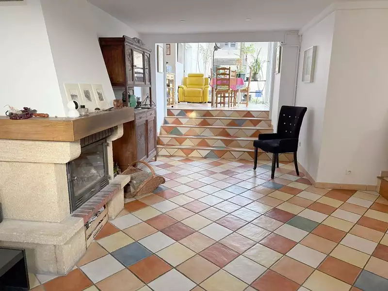 Maison, 250 m²