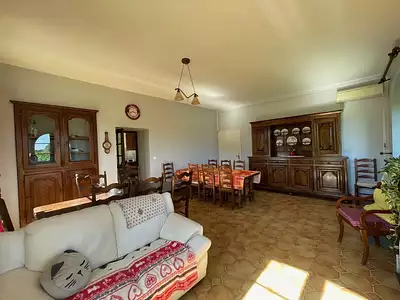 Maison, 270 m²