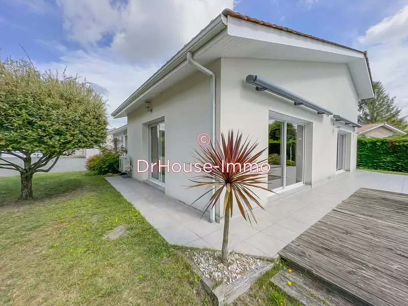 Maison, 159 m²