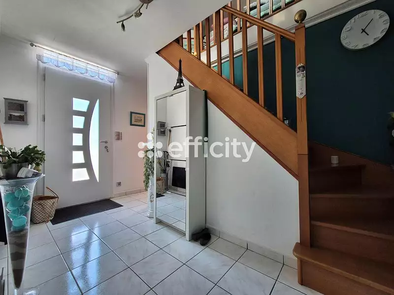 Maison, 105 m²