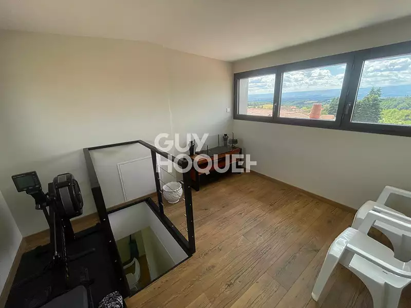 Immeuble, 264 m²