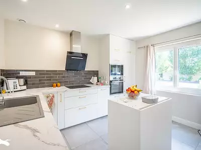 Maison, 166 m²