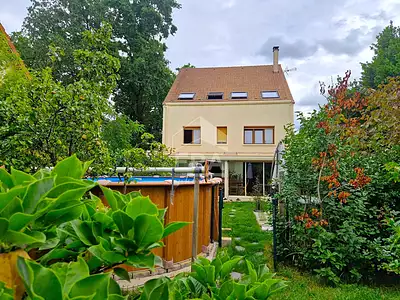 Maison, 266 m²