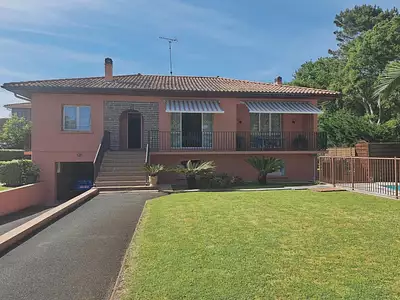 Maison, 184 m²