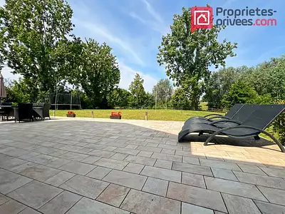 Maison, 570 m²
