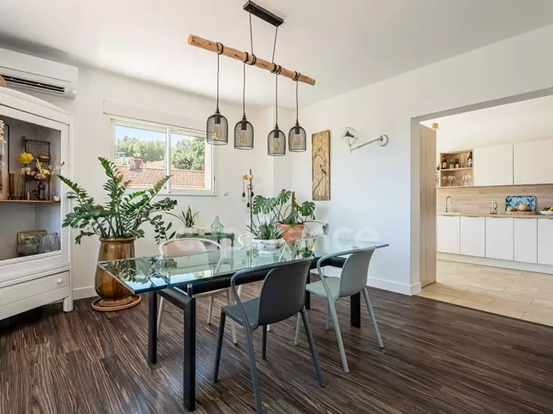 Appartement, 180 m²