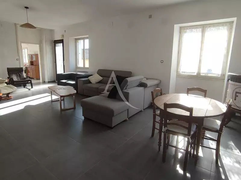 Maison, 97 m²