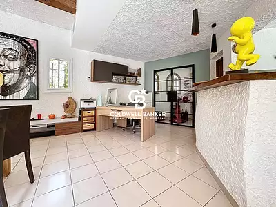 Maison, 180 m²