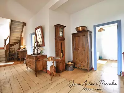 Maison, 240 m²