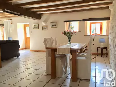 Maison, 147 m²
