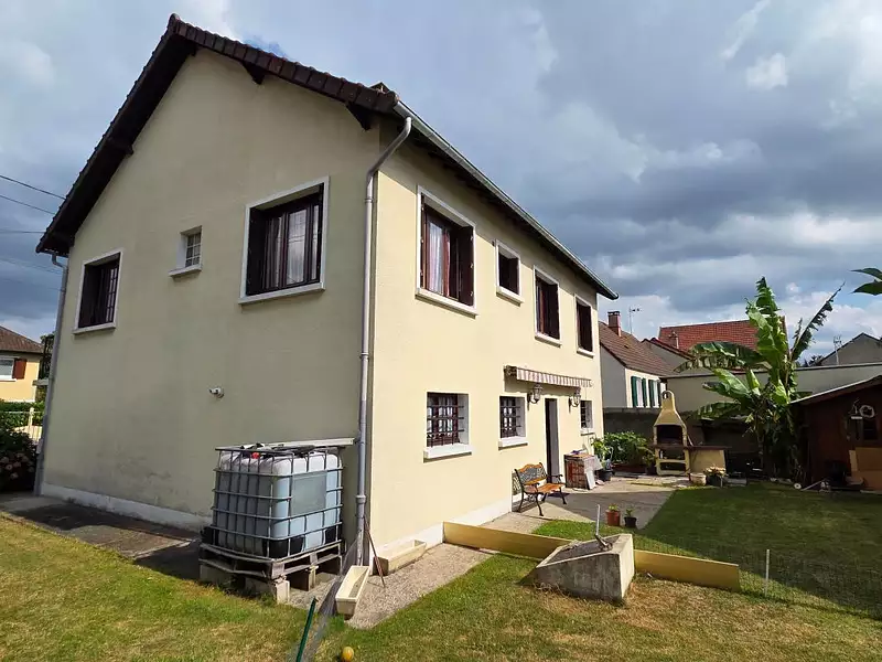 Maison, 148 m²