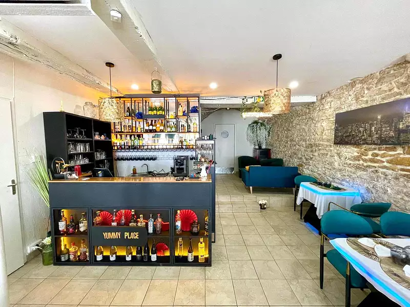 Divers, 80 m²