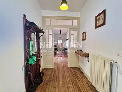 Maison, 225 m²