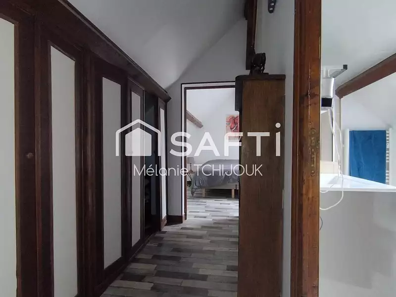 Maison, 180 m²