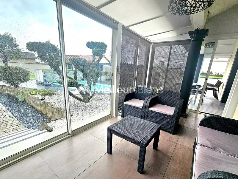 Maison, 179 m²