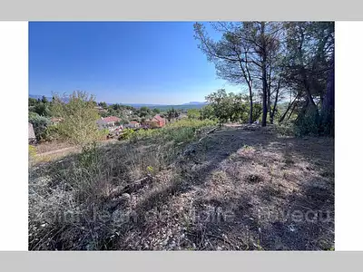 Terrain, 1 122 m²