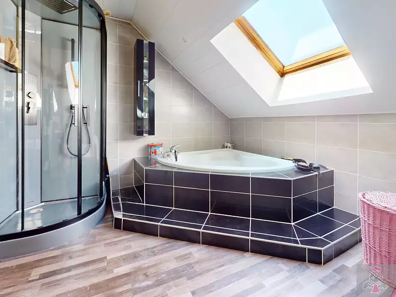 Maison, 191 m²