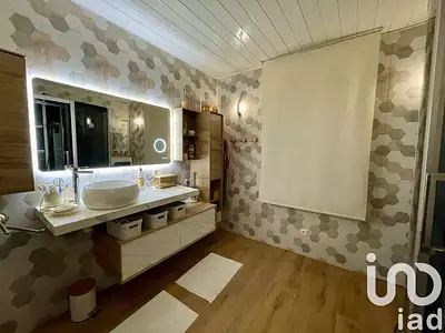 Maison, 190 m²