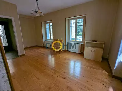 Maison, 248 m²