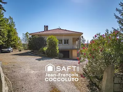 Maison, 174 m²