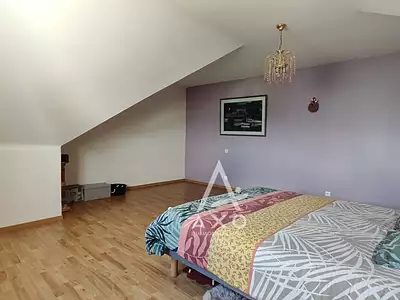 Maison, 285 m²
