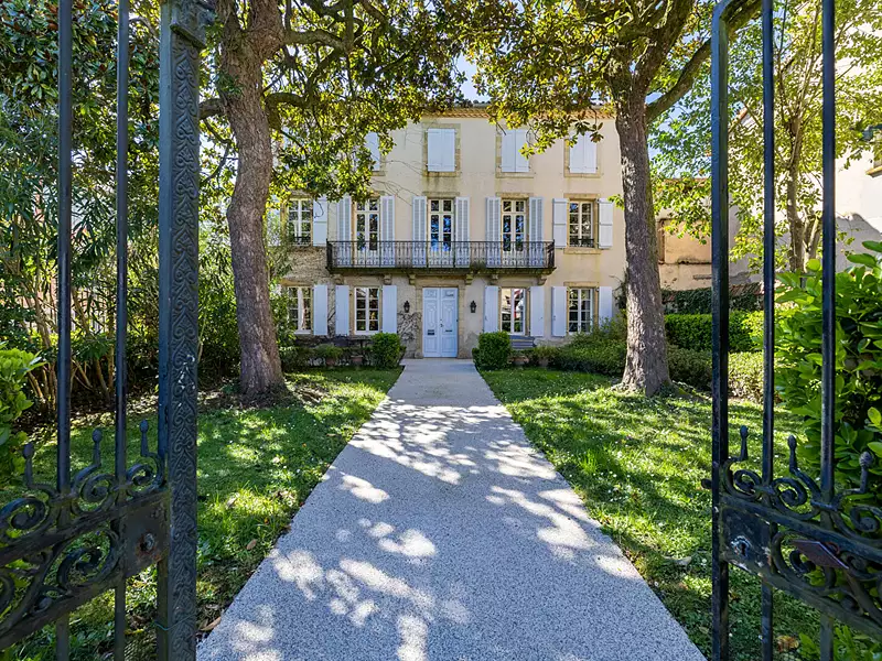 Maison, 254 m²