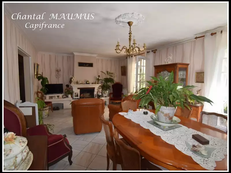 Maison, 147 m²