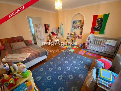Immeuble, 291 m²
