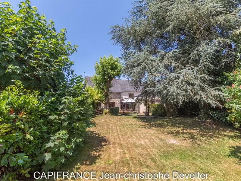 Maison, 250 m²
