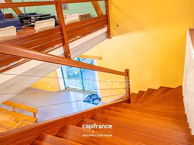 Maison, 367 m²