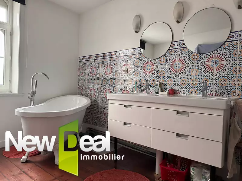 Maison, 259 m²