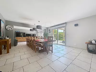 Maison, 368 m²