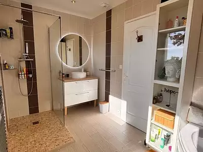 Maison, 167 m²