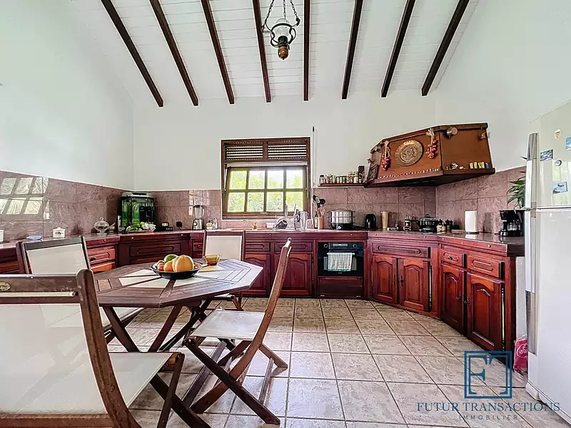 Maison, 218,53 m²