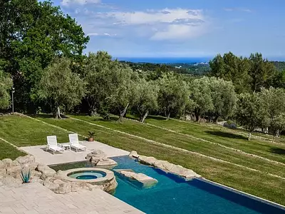 Maison, 625 m²