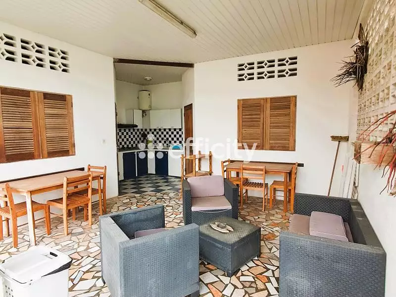Maison, 283 m²