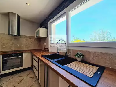 Maison, 220 m²
