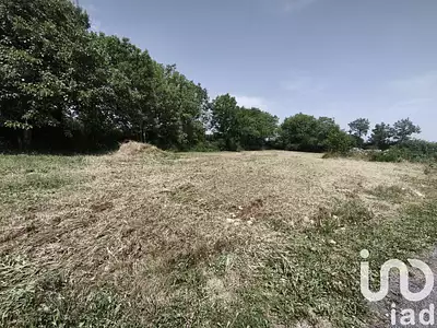 Terrain, 736 m²