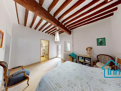Maison, 275 m²