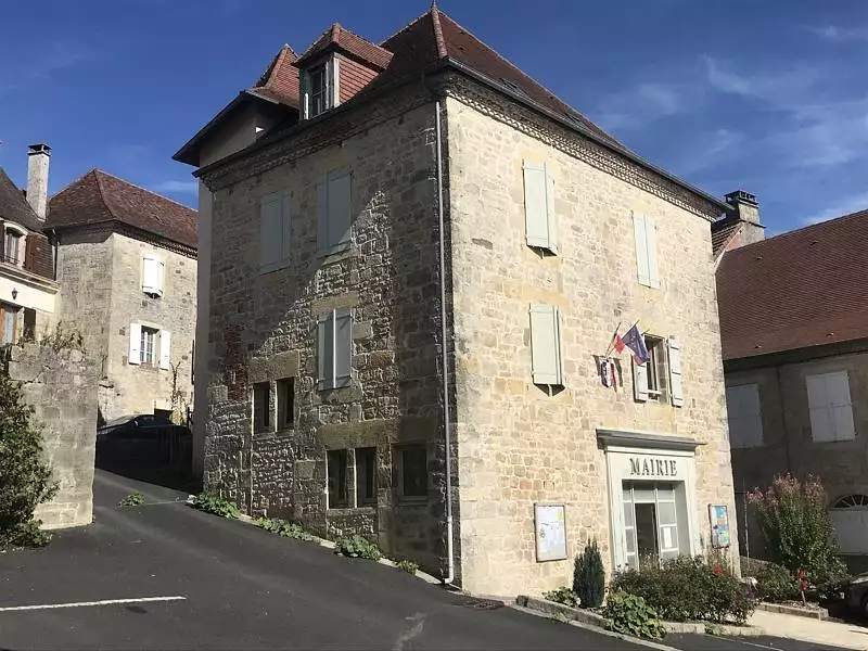 Maison, 241 m²