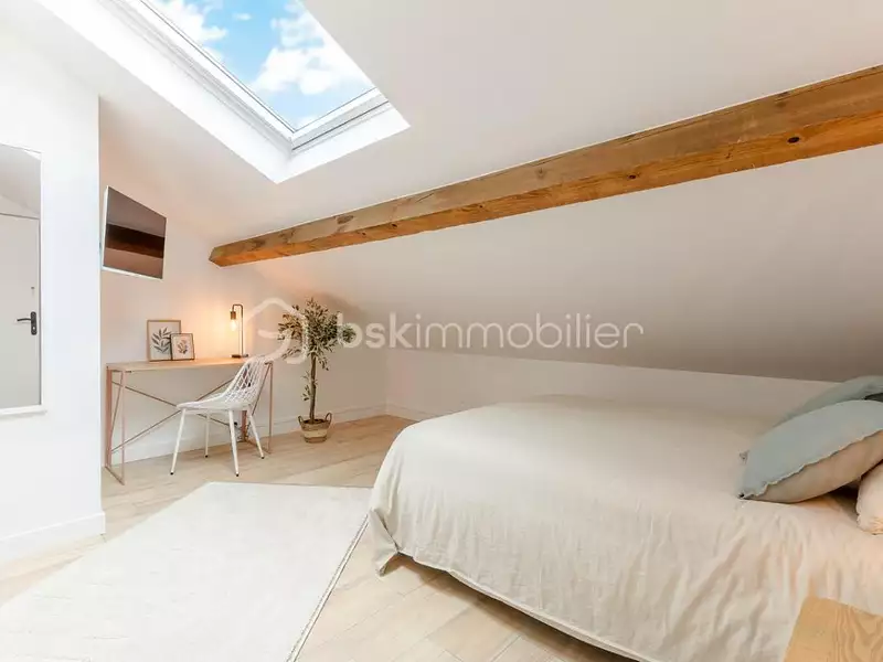 Maison, 270 m²