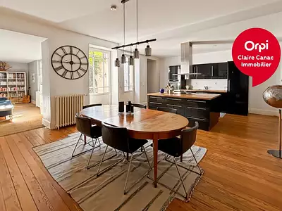 Maison, 250 m²